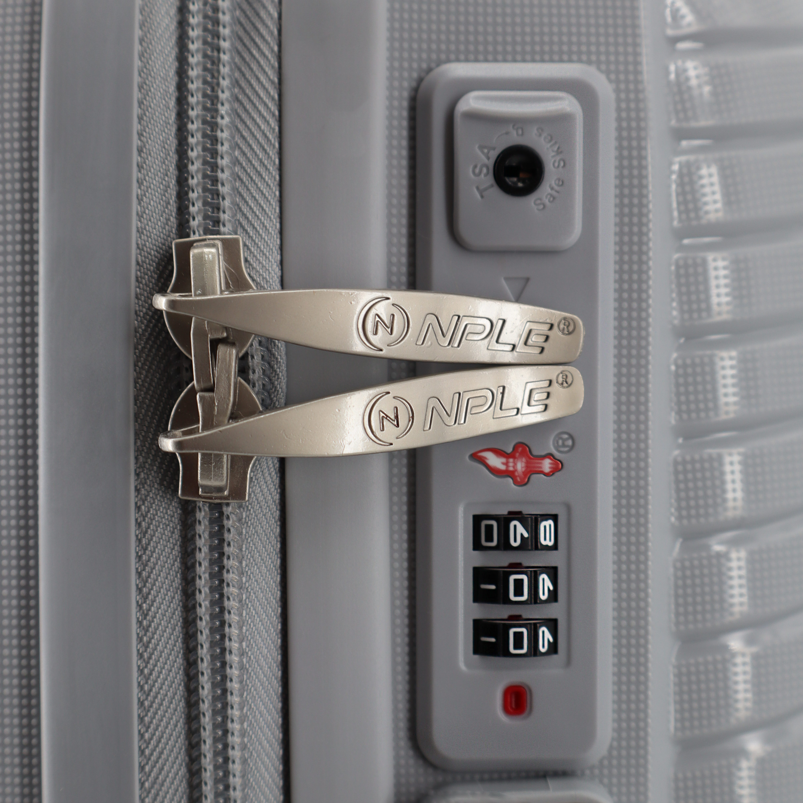 SOLID. VALIGIA M ESPANDIBILE 