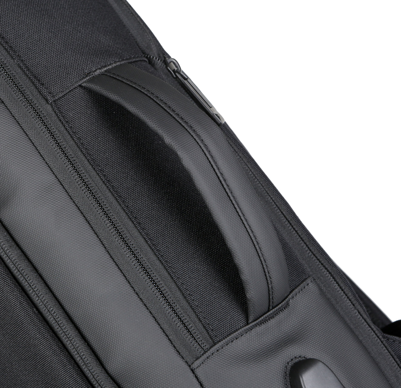 EXPANDABLE TRAVEL BACKPACK (EASYJET) 